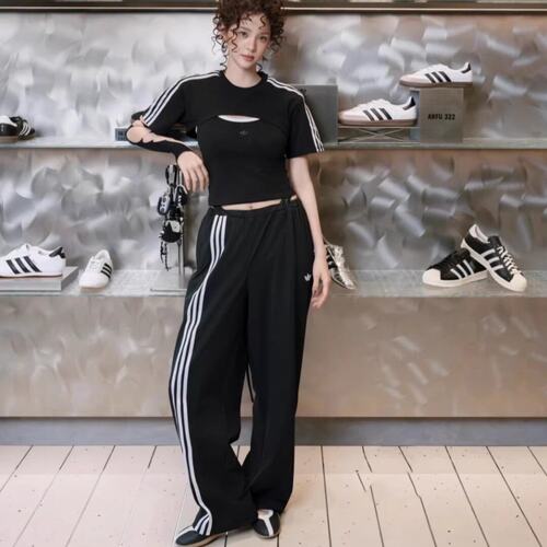 阿迪达斯adidas三叶草25秋女子梭织直筒宽松运动休闲长裤 JV9727