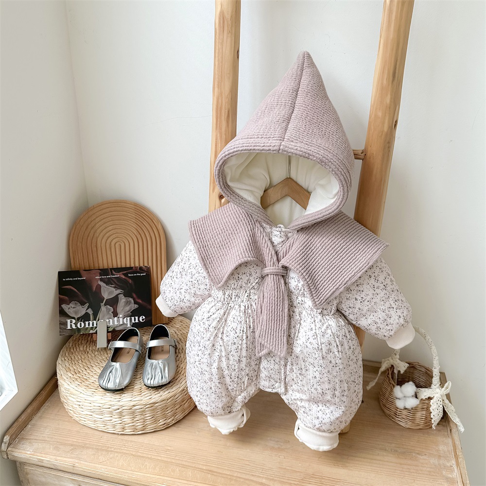 女宝宝冬装棉衣婴幼儿公主风紫色小碎花加厚哈衣满月外出连体棉服