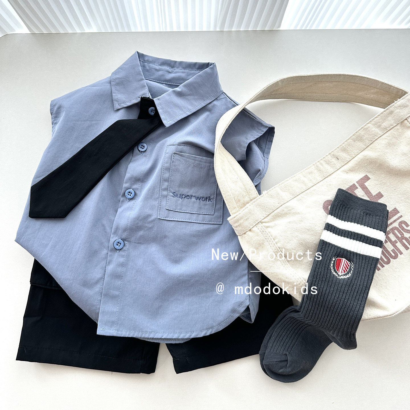 男童时髦泰兰德短袖衬衫两件套男童夏装无袖套装幼儿园六一表演服