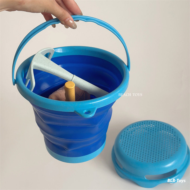 儿童沙滩玩具便携折叠桶赶海挖沙铲耙水桶套装戏水小麦秸秆玩具