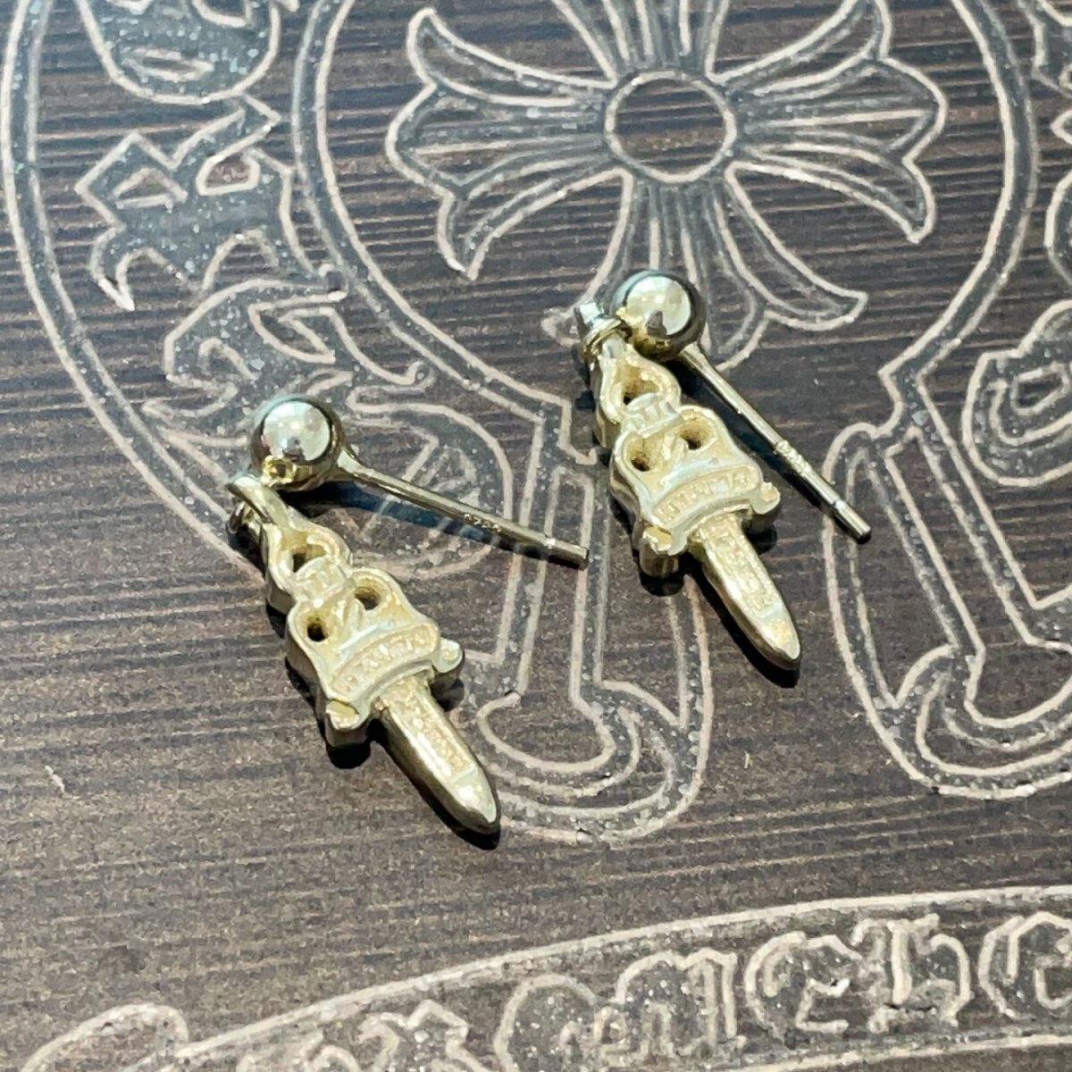 羊羊家925纯银欧美镀金十字架圣剑耳钉简约时尚朋克复古男女同款