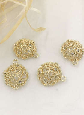 金色镶钻镂空铜镀真金吊坠