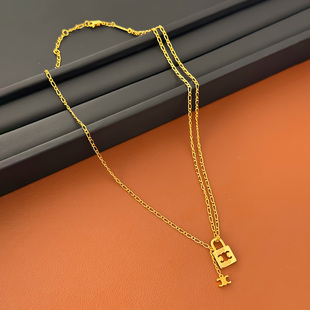 2025年新款镂空凯旋门锁头设计吊坠时尚气质拼图不对称链条项链女