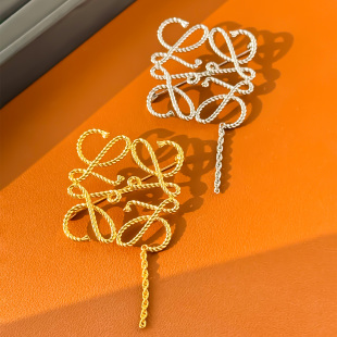 2026年新款 配饰品 金色欧美复古流苏月饼设计麻绳质感胸针百搭西装