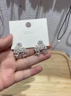 韩系精致镂空蝴蝶结珍珠耳钉女气质名媛耳饰高级感小众设计感耳钉