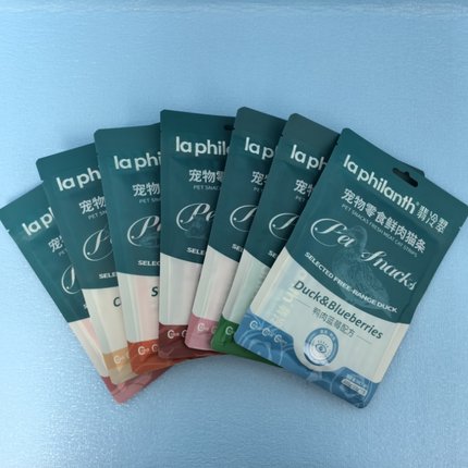 翡冷翠零食鲜肉猫条105g鸡肉三文鱼牛肉羊奶成幼猫咪湿粮15g*7支