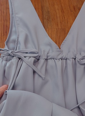 rom2腰部抽绳 可调节收腰 复古灰蓝色 vintage森女慵懒风背带裙