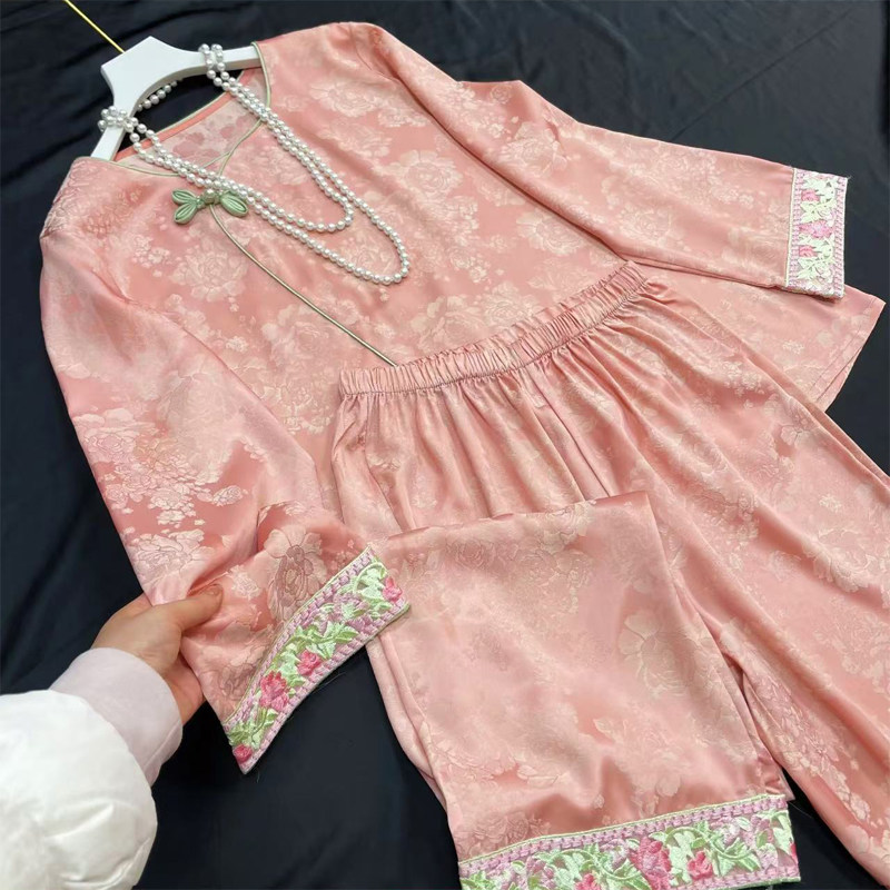 新中式女士红色家居服两件套图片