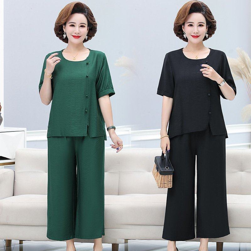 短袖宽松休闲女装两件套