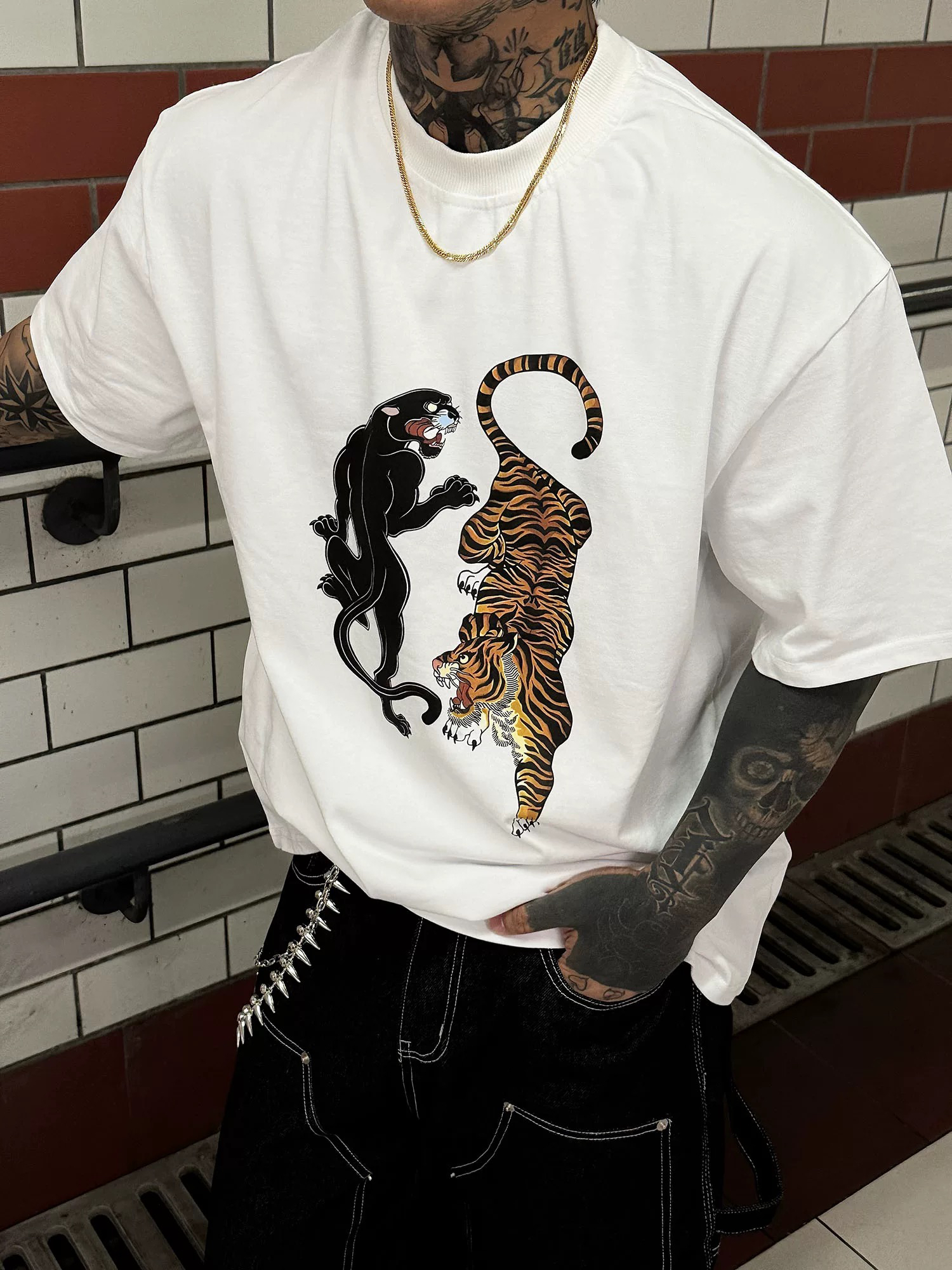 白鹤大人重磅纯棉豹虎相争印花短袖T恤男女小领口宽松白色打底衫