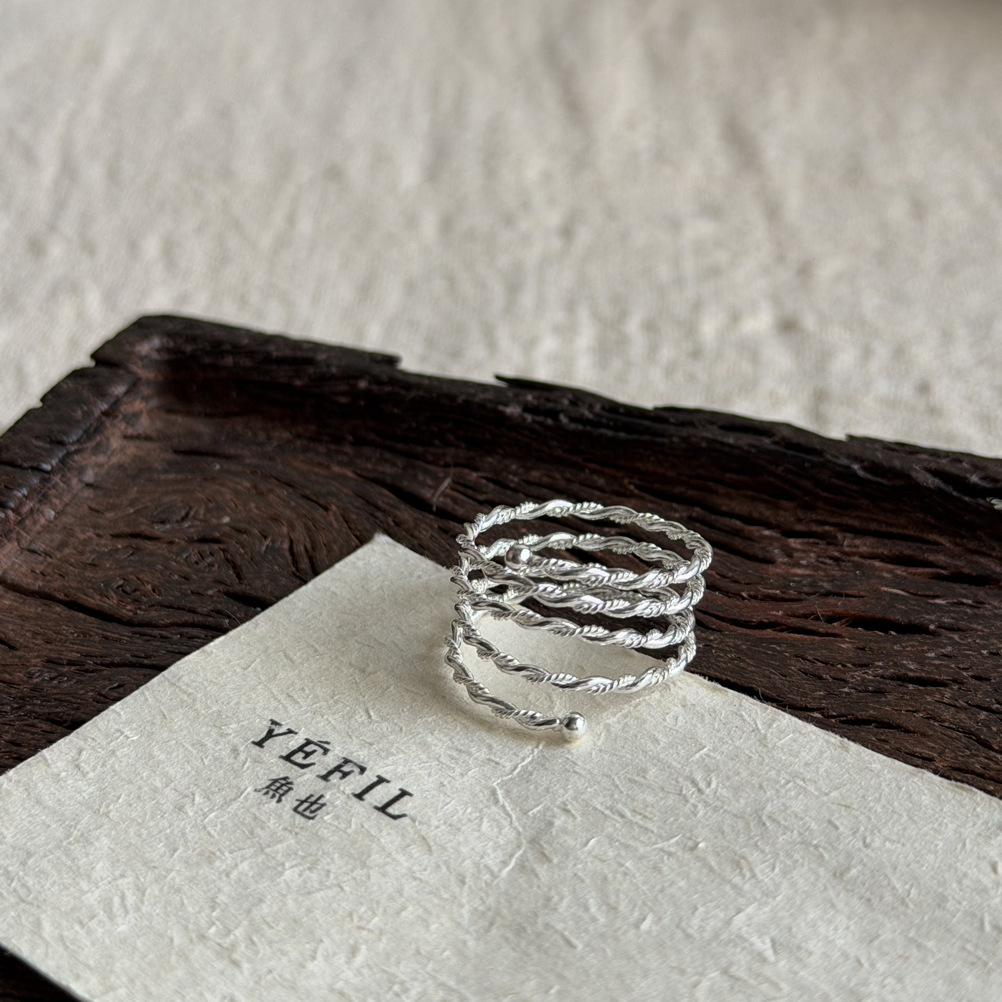 「活口」纯银  双层扭结设计 像弹簧一样可随意扭造型的戒指！