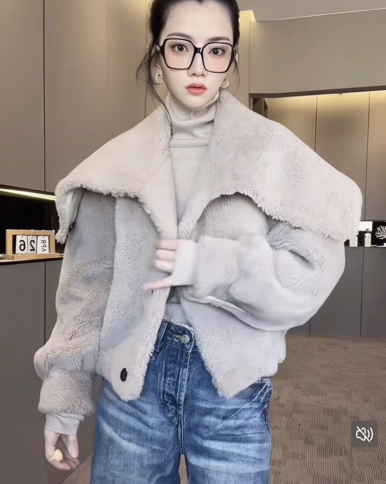 秋冬新款翻领时尚女仿羊羔毛洋外套气质小个子减龄短款外套