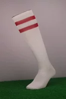 Взрослый белый красный