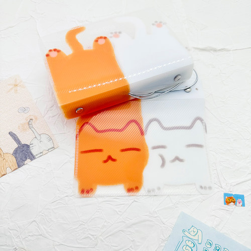 A7「猫猫挤挤本」斜纹PP壳手绘猫线条绑带活页原创治愈二折高颜值