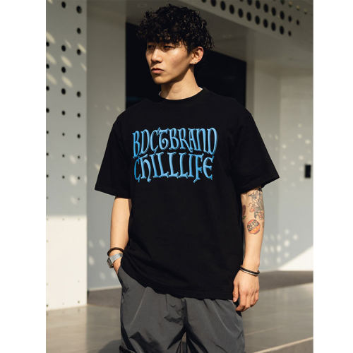 BDCT青年变形字母印花短袖T恤