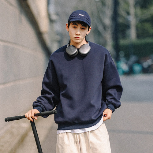 BDCT春秋季纯色无帽圆领卫衣