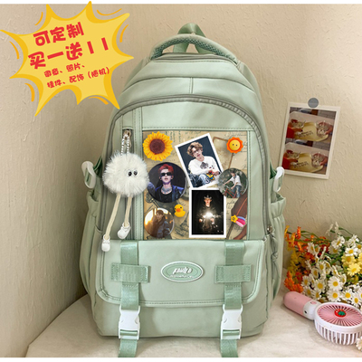 何浩楠周边十个勤天小狗应援徽章照片时尚书包双肩痛包大容量学生