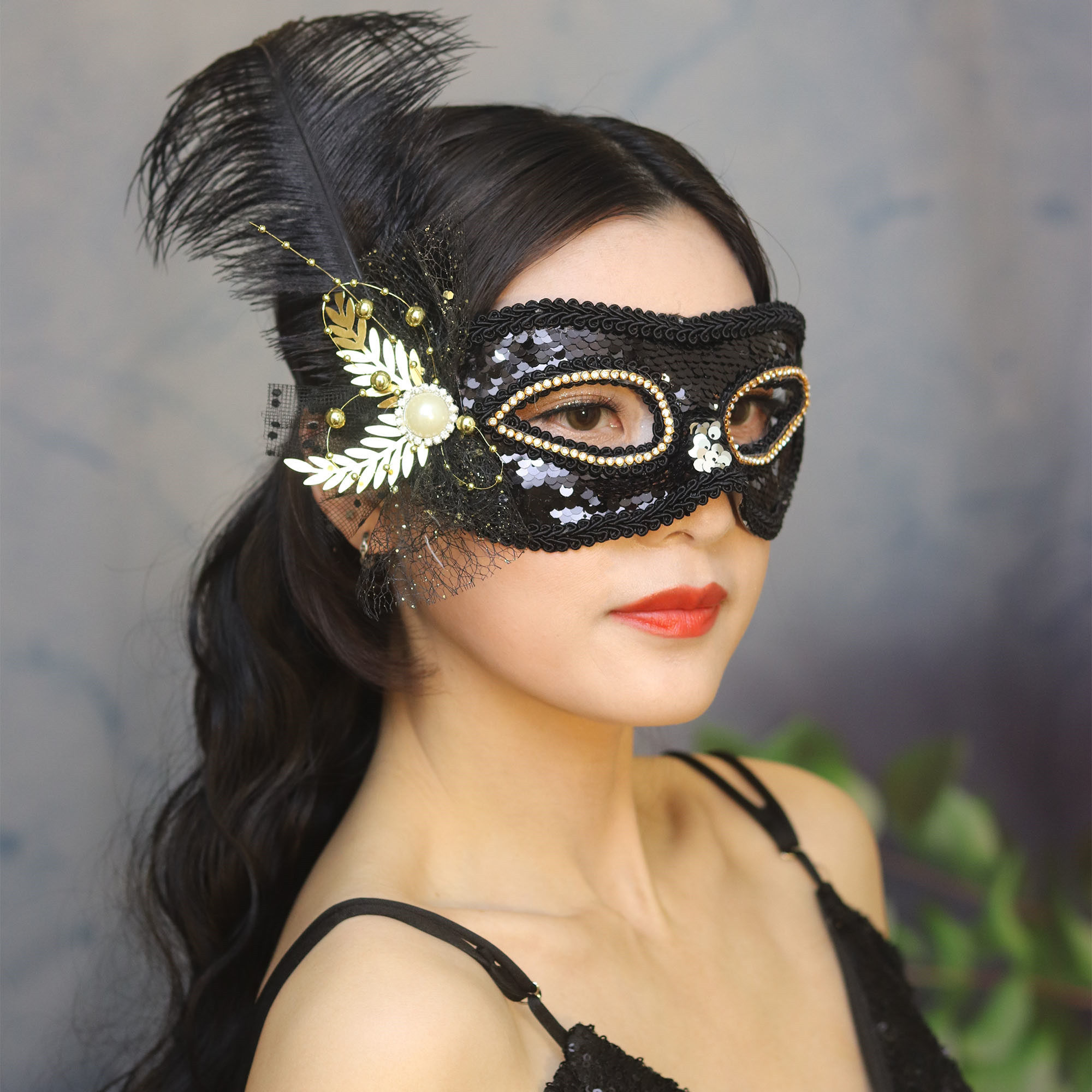 假面舞会黑色亮片网纱羽毛面具气质性感写真拍照宴会公主遮面饰品