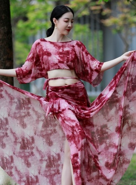 纪小白原创肚皮舞轻奢舞蹈服分体套装显瘦遮肉蝙蝠袖上衣双侧开叉