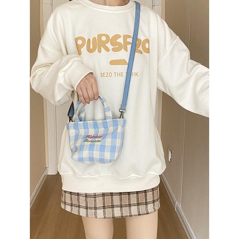 韩版ins少女刺绣蝴蝶结帆布包