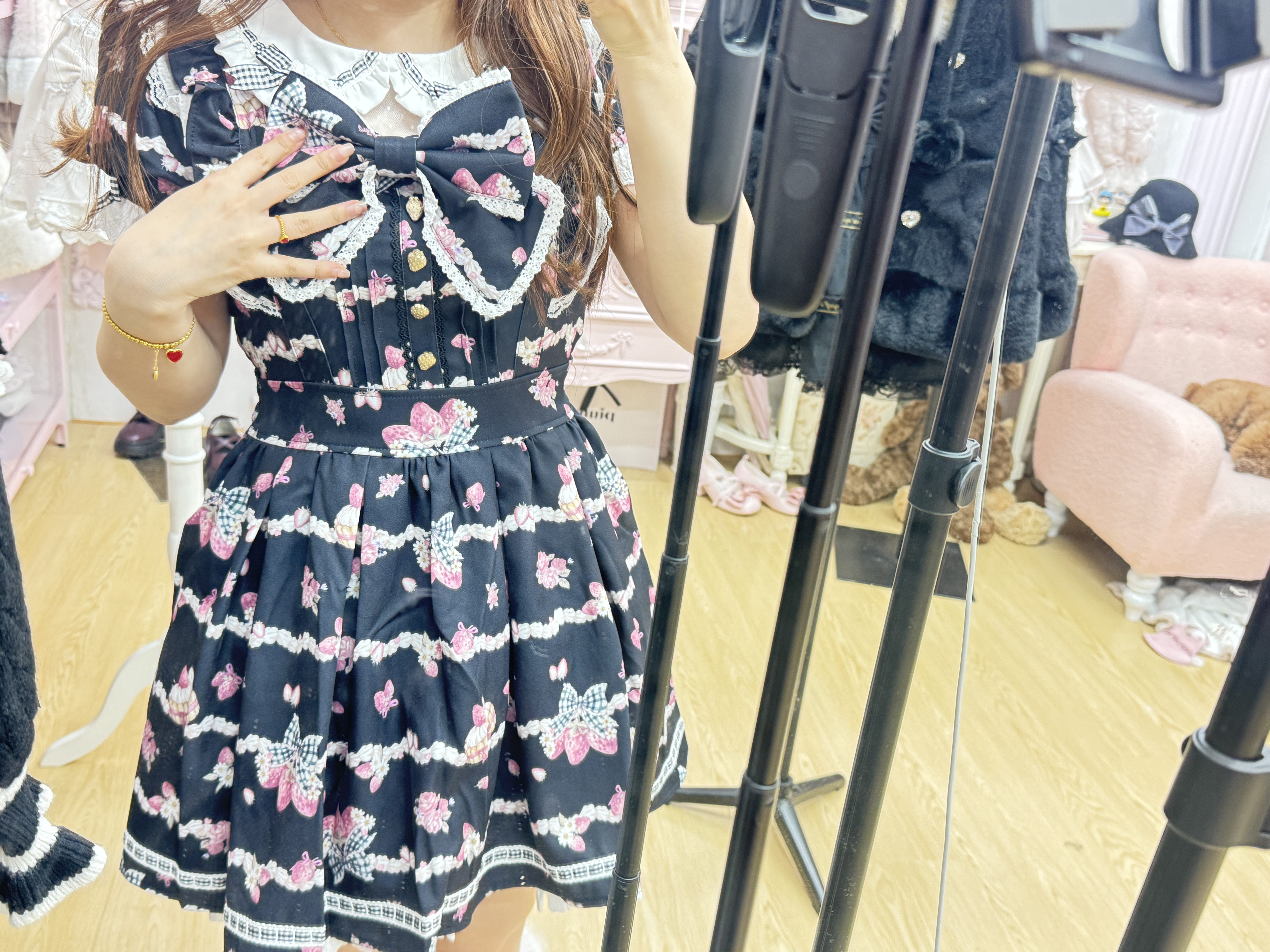 thumbnail for strawberry op