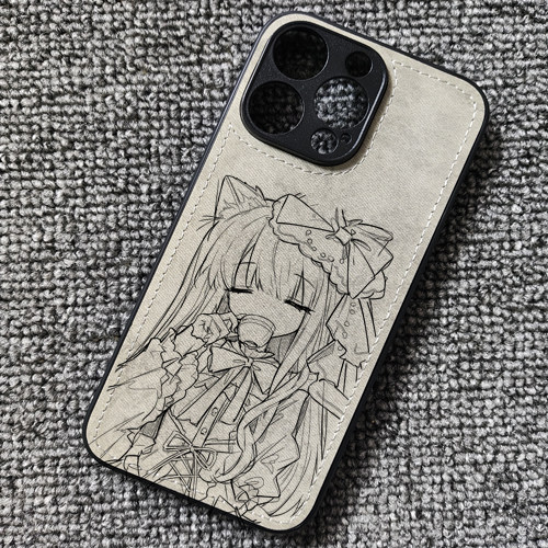 萌系魔女海猫鸣泣之时布纹手机壳适用iphone16pro苹果17华为mate80荣耀600小米13红米K90一加13iqooneo10VIVO