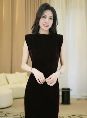 宝儿姐LEMONDISIN新款时尚优雅复古简约纯色显瘦圆领长款连衣裙