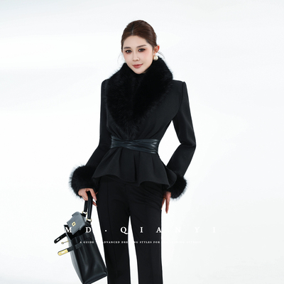 MD千亿【晨雾礼颂】2025冬季轻奢时尚设计感显瘦短款外套