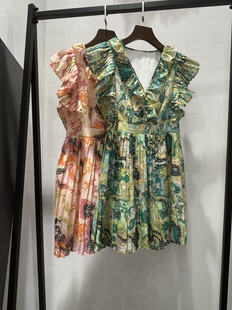 V领木耳边压褶摆中短连衣裙 夏季