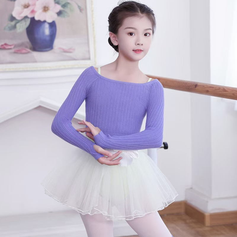 儿童一字领灰色舞蹈毛衣外套