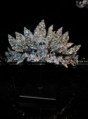 欧姿饰品气质绝绝子皇冠ETE小众设计感王冠主纱闪亮亮配饰女17632