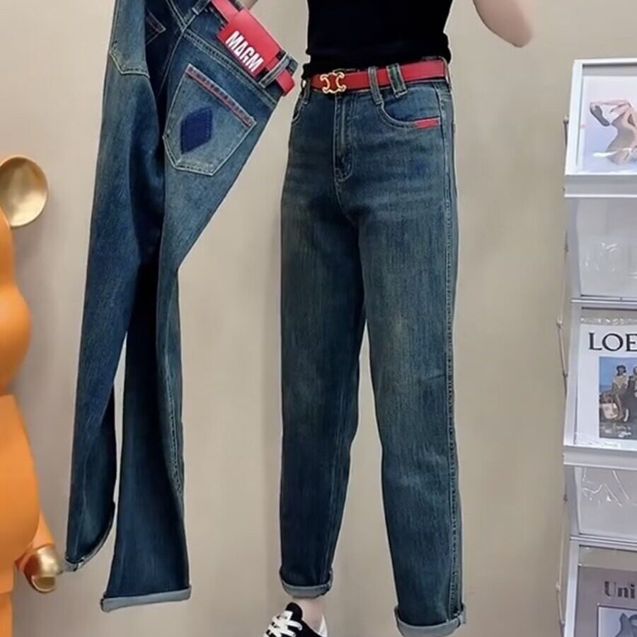 牛仔裤女士修身小脚秋季弹力轻奢潮牌新款大码休闲小直筒裤子女款