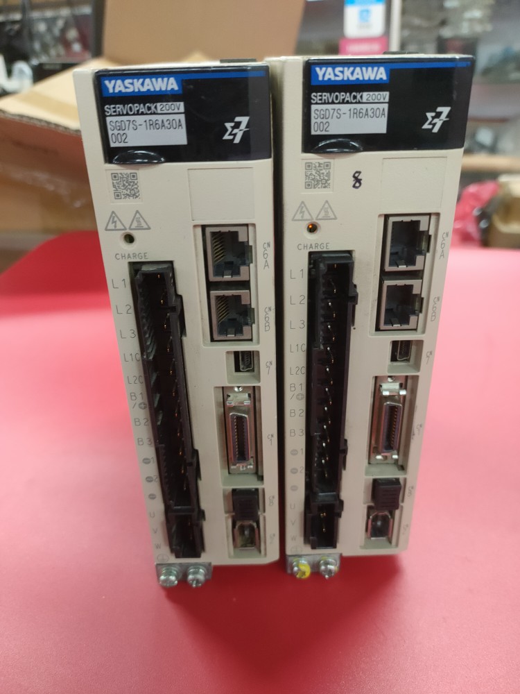 SGD7S-1R6A30A002安川YASKAWA7系200W M3通讯型现货包好议价出售