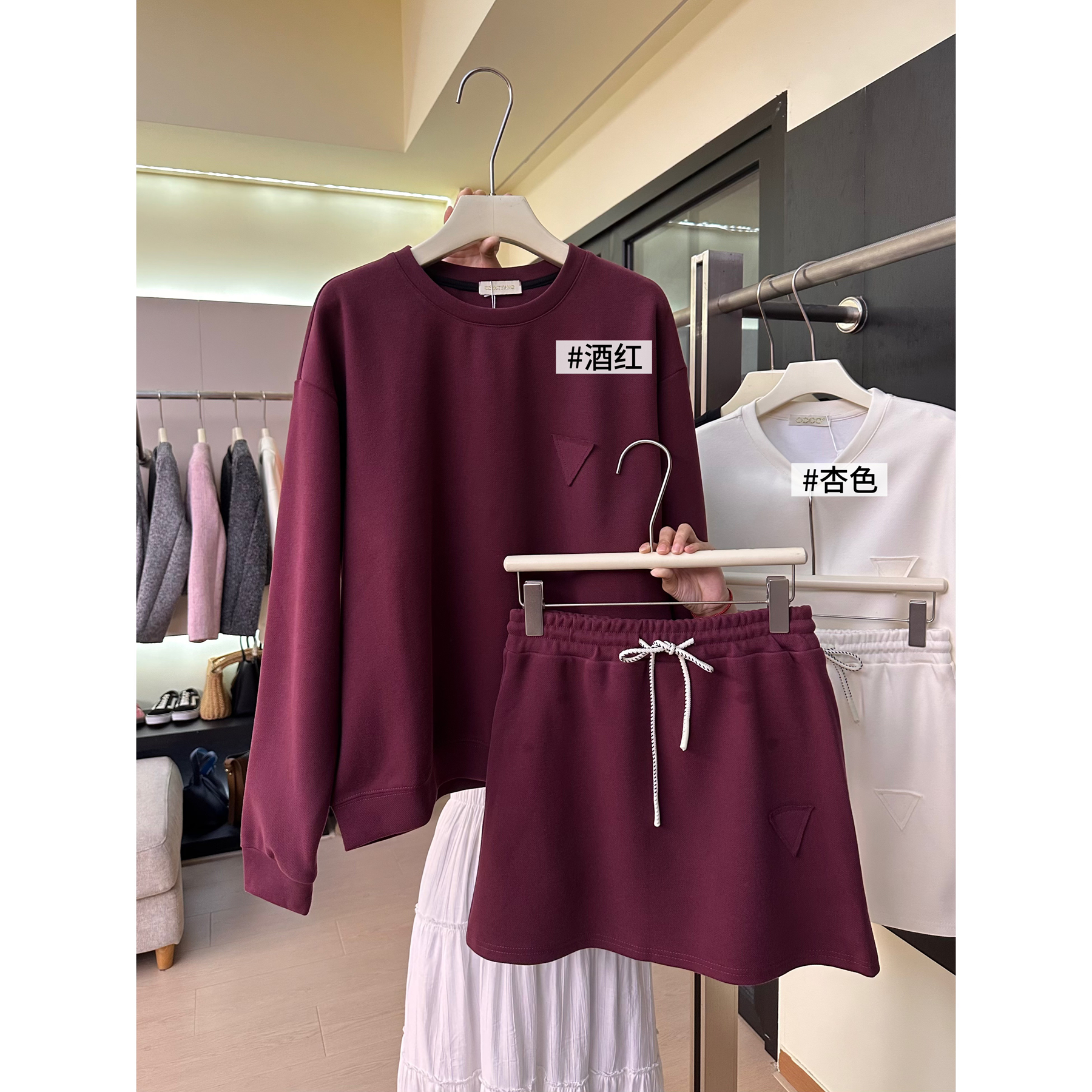 J7卫衣运动套装女早秋季圆领宽松休闲卫衣外套松紧腰半身裙两件套