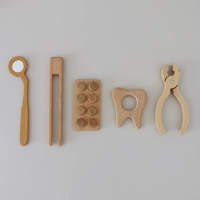 Набор из пяти предметов для стоматолога