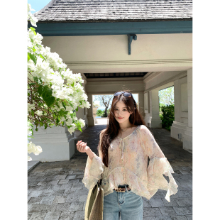 自带仙气定染花色碎花系带小衫 精灵小衫 两件套新品 AHY