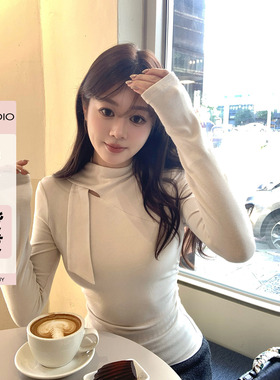 现货【AHY】小众设计感精致收腰显瘦飘带领长袖针织打底衫女新品