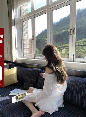 现货AHY 清纯小白花75%莱赛尔肌理感面料露肩上衣裙裤白色套装女