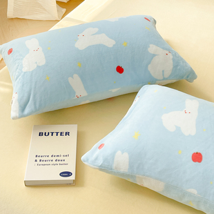小兔与冬日 小众原创秋冬款奶油绒枕套加厚枕芯罩可爱蓝毛绒单件