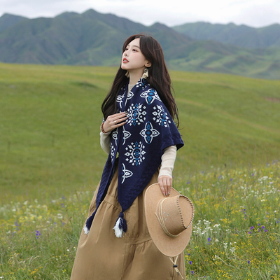藏青色三角披肩保暖围巾女民族风新疆西藏大西北草原旅游拍照穿搭