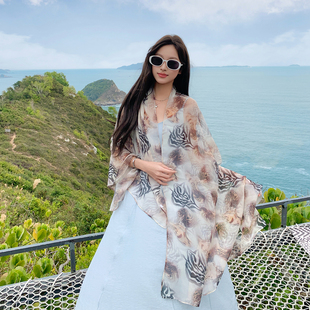 民族风豹纹印花丝巾披肩女夏季薄款长方形海边度假防晒沙滩围巾