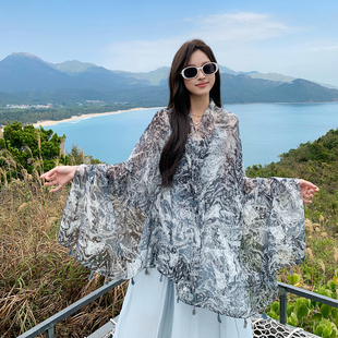 民族风印花丝巾披肩女夏季防晒沙滩薄款长方形旅游拍照围巾多功能