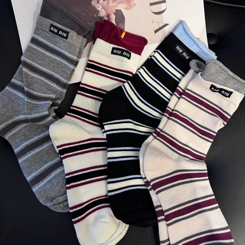 miu系条纹堆堆袜子女春秋2025