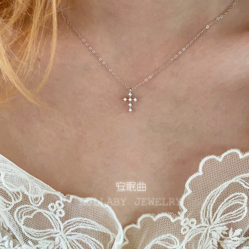 bi入！洗澡不用摘！s925纯银十字架信仰锁骨链小众设计高级感项链
