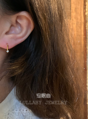 安眠曲 925纯银镀金经典样式简约大气ins风日韩风单钻耳勾耳钉女