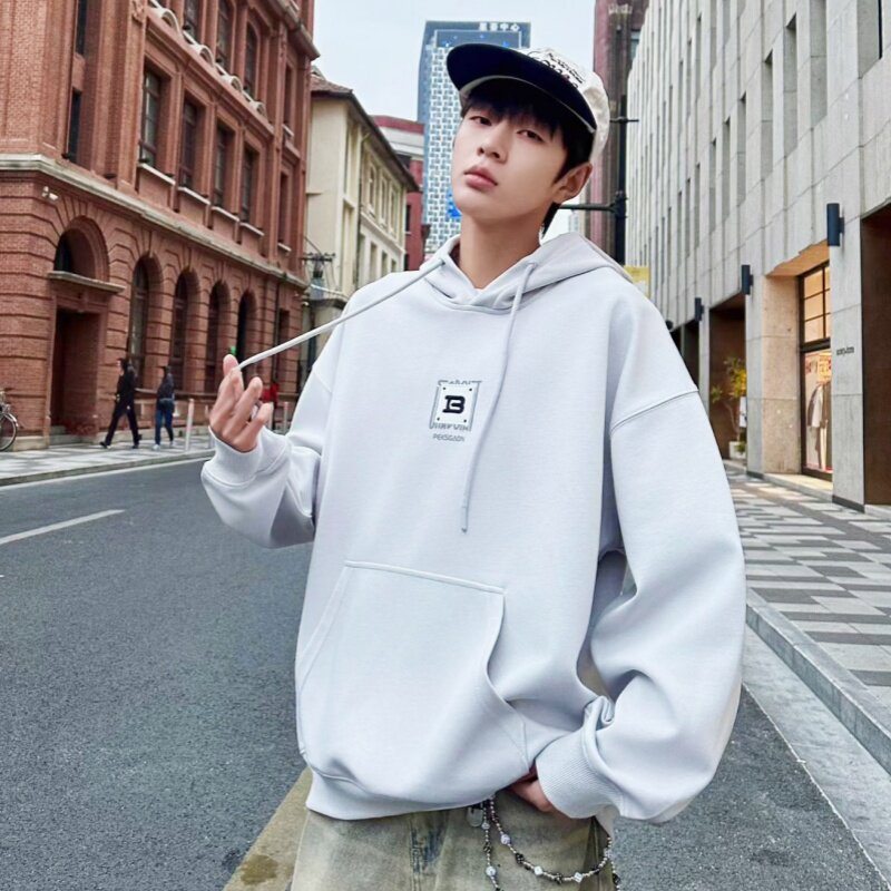 乔迪丹娜春款2026男大童连帽卫衣初高中学生简约字母宽松休闲帽衫