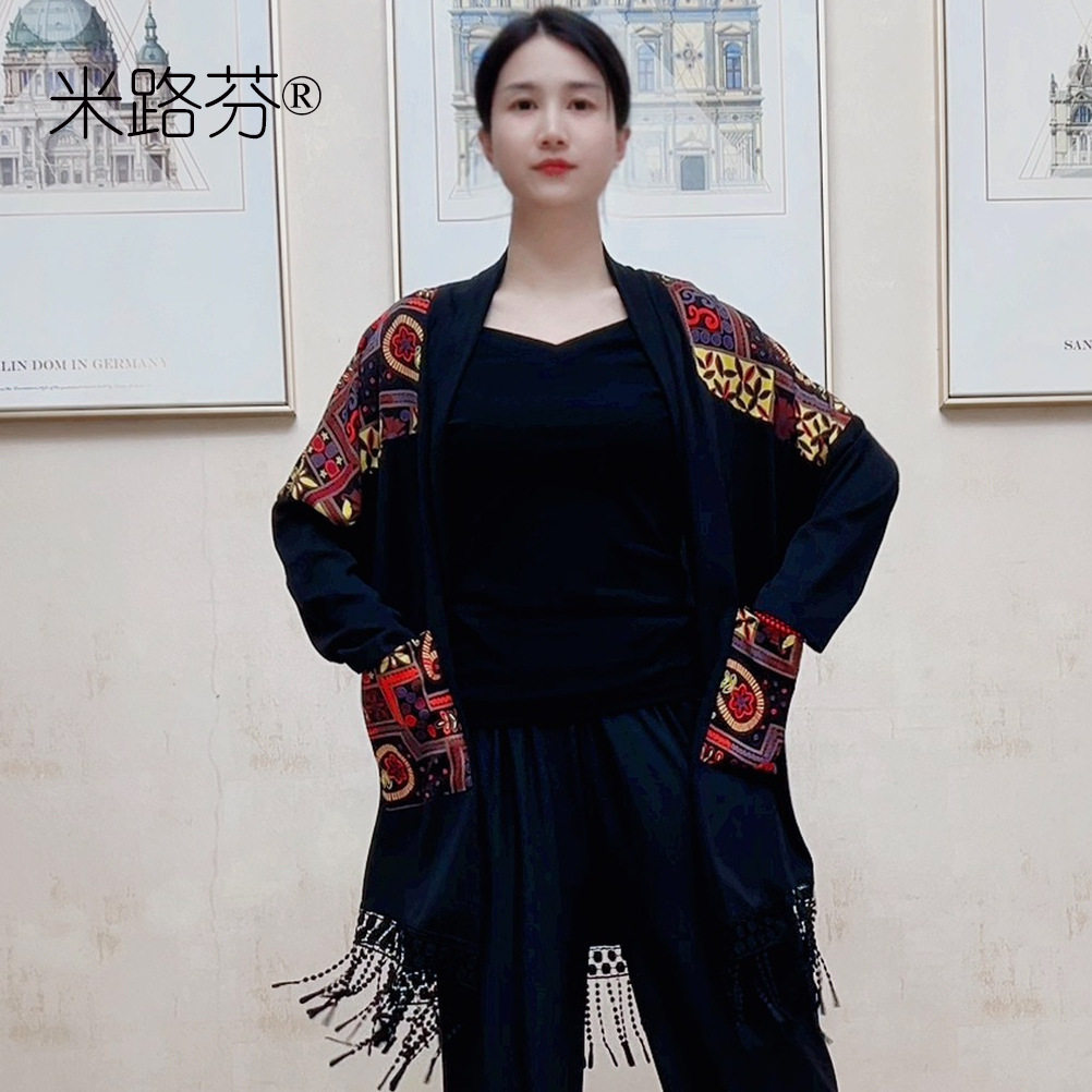 广场舞披肩外套防晒衫民族风中老年女中长款宽松显瘦时尚百搭开衫