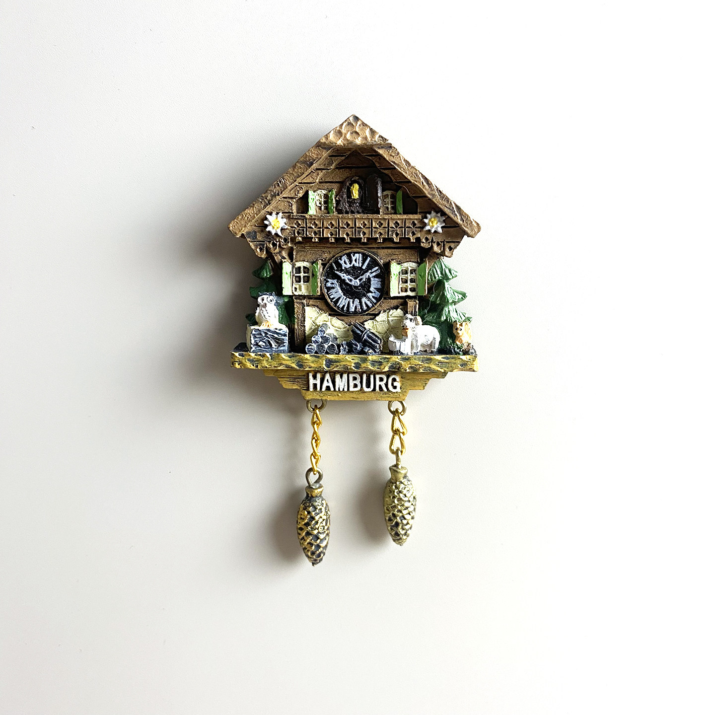 汉堡咕咕钟伴手礼装饰工艺品手绘