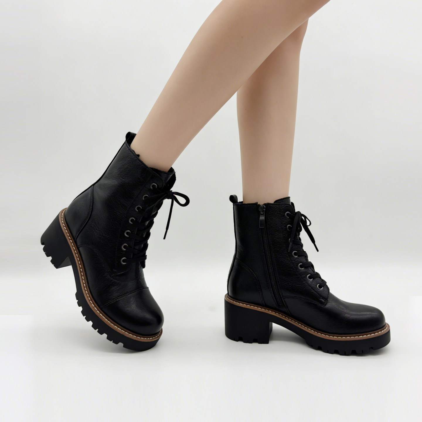 德国CAPRICE凯蝴蝶女鞋2025秋冬新品牛皮加绒中跟系带马丁靴26259,女鞋,马丁靴,淘宝优惠券,粉丝福利购,淘宝优惠卷