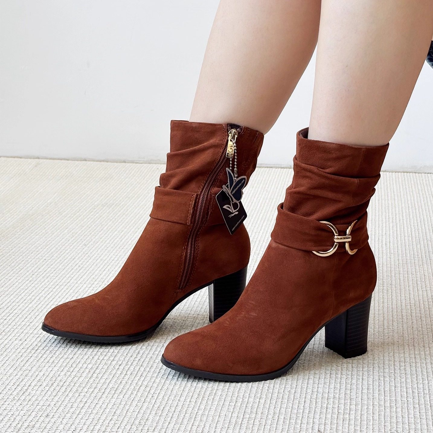 德国CAPRICE凯蝴蝶女鞋秋冬新品时尚金属扣牛皮薄绒高跟短靴25328,女鞋,时装靴,淘宝优惠券,粉丝福利购,淘宝优惠卷